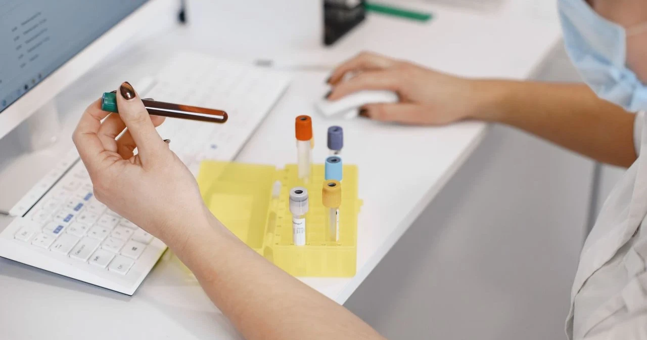 Etapy badania klinicznego – jakie wyróżniamy fazy?