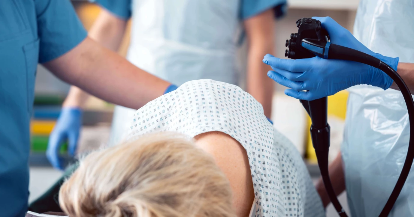 Krwawienie z odbytu – przyczyny, diagnostyka i leczenie